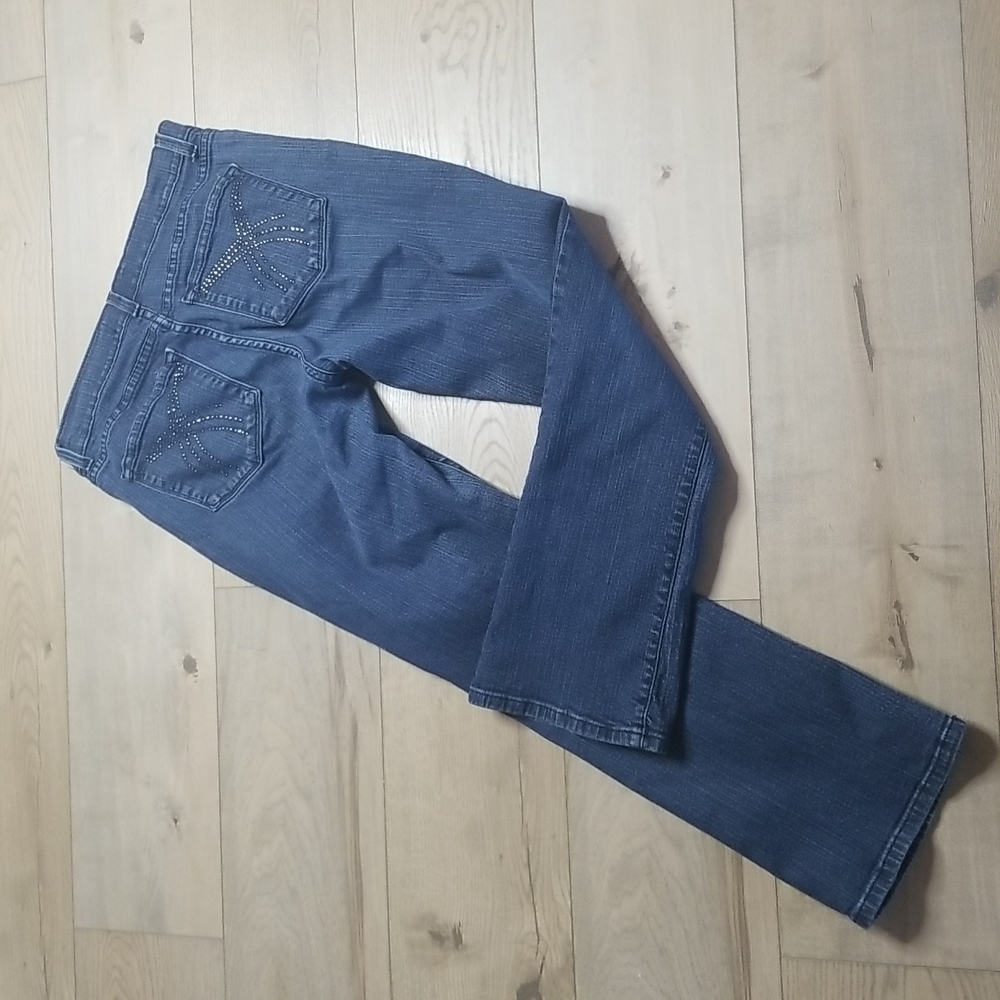 NYDJ Lift tuck Straight Jean's with bedazzled pockets - Picture 2 of 7